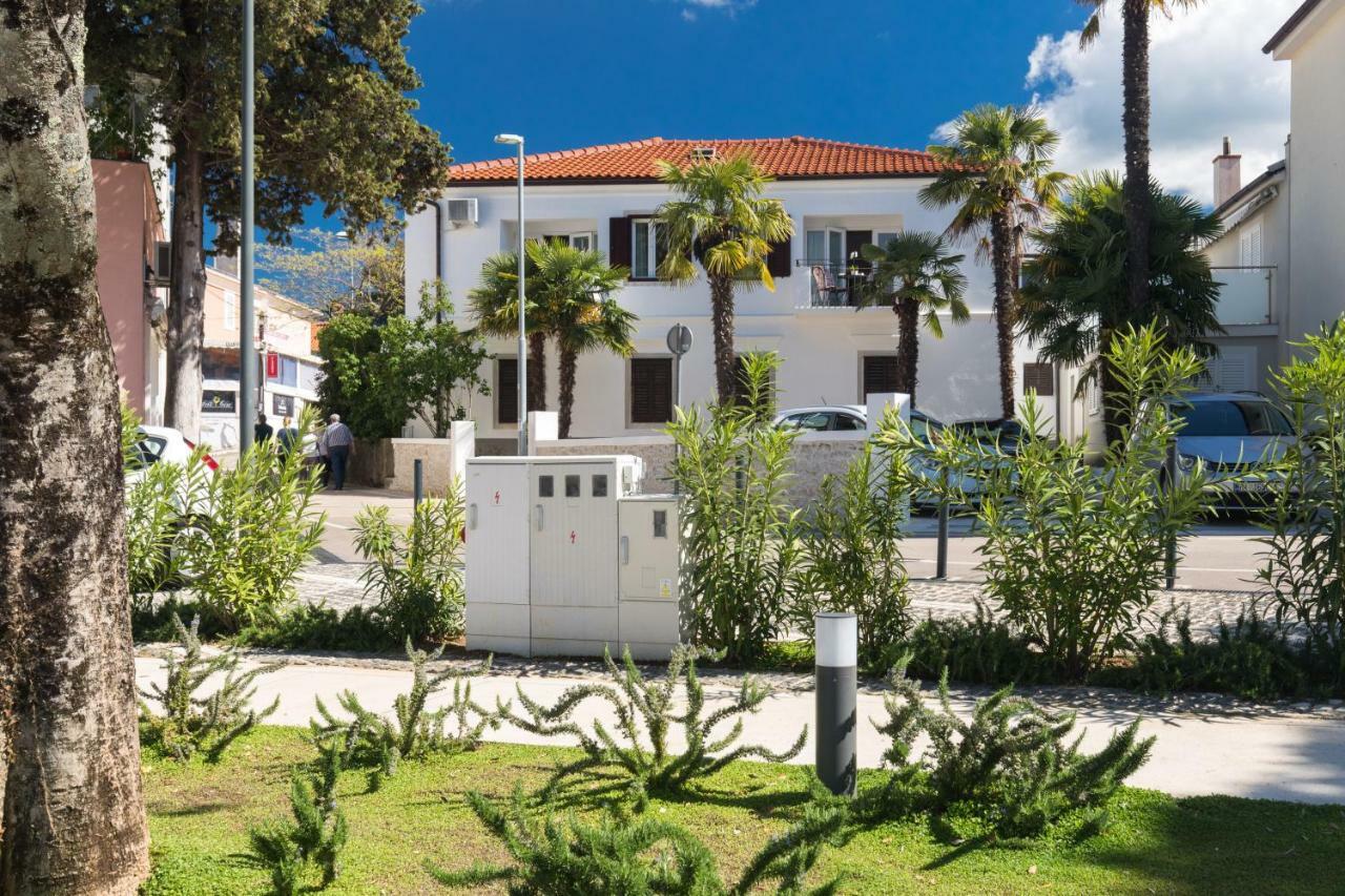 Apartments Ivona Malinska Exterior foto